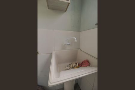 Casa à venda com 175m², 4 quartos e 5 vagas Casa à venda com 175m², 4 quartos e 5 vagasArea de serviço