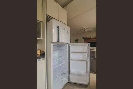 Casa à venda com 175m², 4 quartos e 5 vagas Casa à venda com 175m², 4 quartos e 5 vagasCozinha/Area de serviço