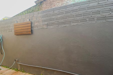 Casa à venda com 175m², 4 quartos e 5 vagas Casa à venda com 175m², 4 quartos e 5 vagasVista
