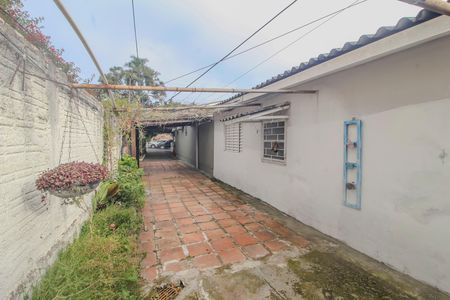 Casa à venda com 175m², 4 quartos e 5 vagas Casa à venda com 175m², 4 quartos e 5 vagascasa 2