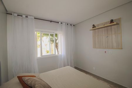 Casa à venda com 175m², 4 quartos e 5 vagas Casa à venda com 175m², 4 quartos e 5 vagasQuarto