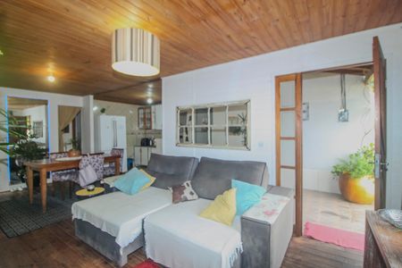 Casa à venda com 175m², 4 quartos e 5 vagas Casa à venda com 175m², 4 quartos e 5 vagascasa 4 Sala
