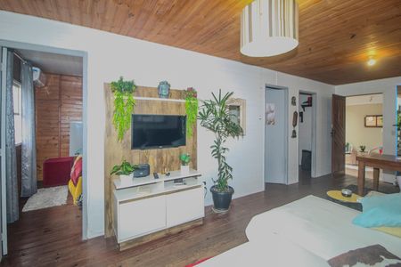 Casa à venda com 175m², 4 quartos e 5 vagas Casa à venda com 175m², 4 quartos e 5 vagasSala