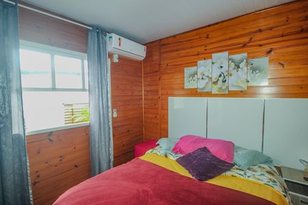 Casa à venda com 175m², 4 quartos e 5 vagas Casa à venda com 175m², 4 quartos e 5 vagasQuarto