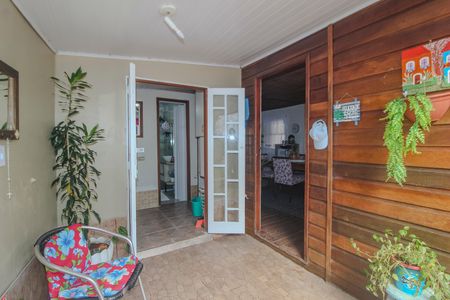 Casa à venda com 175m², 4 quartos e 5 vagas Casa à venda com 175m², 4 quartos e 5 vagasquintal/piscina
