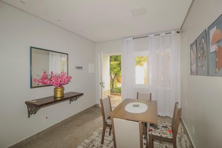 Casa 1 Sala de casa à venda com 4 quartos, 175m² em Espírito Santo, Porto Alegre