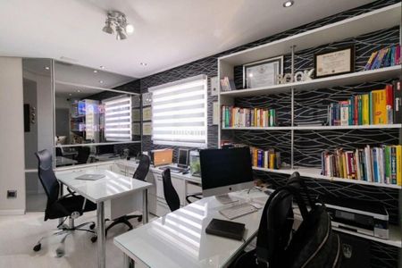 Apartamento para alugar com 1 quarto, 95m² em Cerqueira César, São Paulo