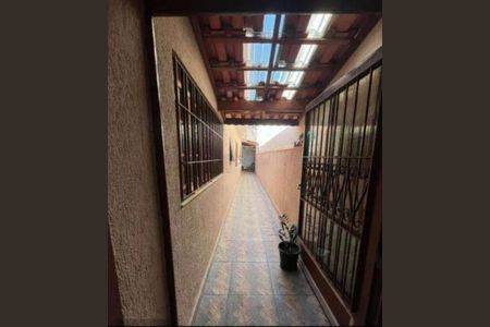 Casa à venda com 110m², 3 quartos e 2 vagas
