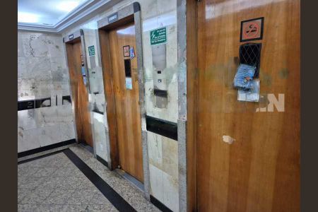 Apartamento à venda com 37m², 1 quarto e sem vaga