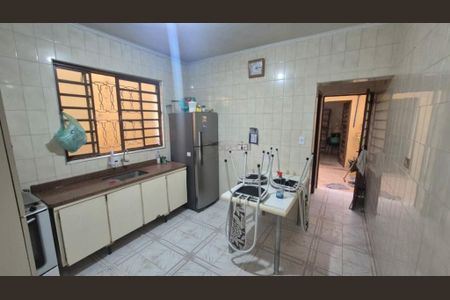 Casa à venda com 2 quartos, 140m² em Parque São Lucas, São Paulo