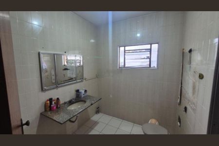 Casa à venda com 2 quartos, 140m² em Parque São Lucas, São Paulo