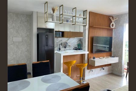 Apartamento à venda com 2 quartos, 50m² em Furnas, São Paulo