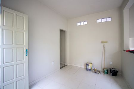 Sala de casa para alugar com 2 quartos, 70m² em Trindade, São Gonçalo