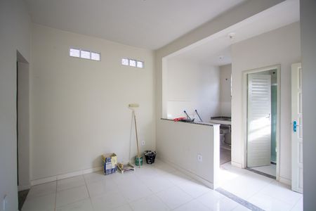 Sala de casa para alugar com 2 quartos, 70m² em Trindade, São Gonçalo
