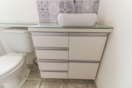 Apartamento para alugar com 43m², 2 quartos e 1 vaga Apartamento para alugar com 43m², 2 quartos e 1 vagaBanheiro