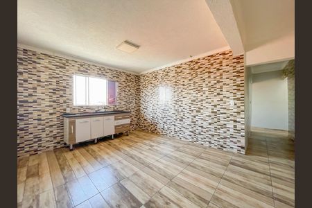 Casa à venda com 190m², 2 quartos e sem vaga Casa à venda com 190m², 2 quartos e sem vagaSala e Cozinha