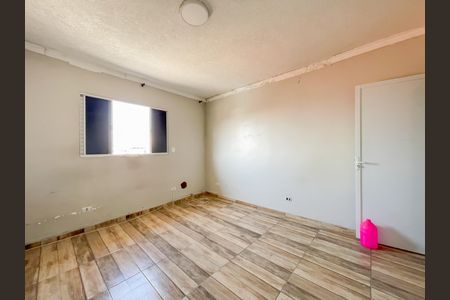 Casa à venda com 190m², 2 quartos e sem vaga Casa à venda com 190m², 2 quartos e sem vagaQuarto 2