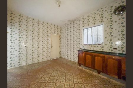 Casa à venda com 190m², 2 quartos e sem vaga Casa à venda com 190m², 2 quartos e sem vagaCozinha (Casa 2)