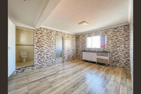 Casa à venda com 190m², 2 quartos e sem vaga Casa à venda com 190m², 2 quartos e sem vagaSala e Cozinha