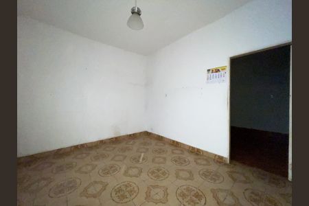 Casa à venda com 190m², 2 quartos e sem vaga Casa à venda com 190m², 2 quartos e sem vagaQuarto (Casa 2)