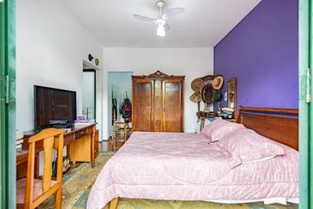 Casa à venda com 250m², 3 quartos e 3 vagas