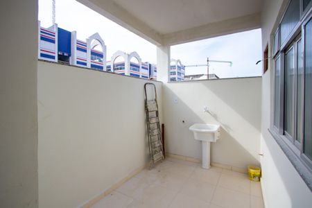 Casa para alugar com 50m², 2 quartos e sem vagaÁrea de Serviço