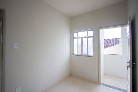 Sala de casa para alugar com 2 quartos, 50m² em Trindade, São Gonçalo