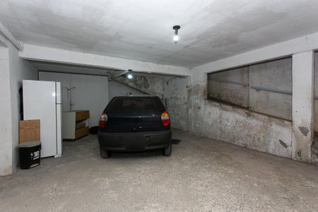 Casa de condomínio à venda com 70m², 2 quartos e 4 vagas Casa de condomínio à venda com 70m², 2 quartos e 4 vagasGaragem