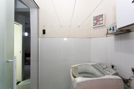 Casa de condomínio à venda com 70m², 2 quartos e 4 vagas Casa de condomínio à venda com 70m², 2 quartos e 4 vagasÁrea de Serviço