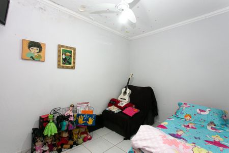 Casa de condomínio à venda com 70m², 2 quartos e 4 vagas Casa de condomínio à venda com 70m², 2 quartos e 4 vagasSuíte 2
