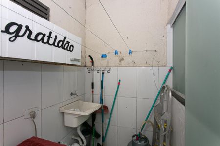 Casa de condomínio à venda com 70m², 2 quartos e 4 vagas Casa de condomínio à venda com 70m², 2 quartos e 4 vagasÁrea de Serviço