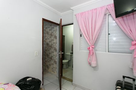 Casa de condomínio à venda com 70m², 2 quartos e 4 vagas Casa de condomínio à venda com 70m², 2 quartos e 4 vagasSuíte 2
