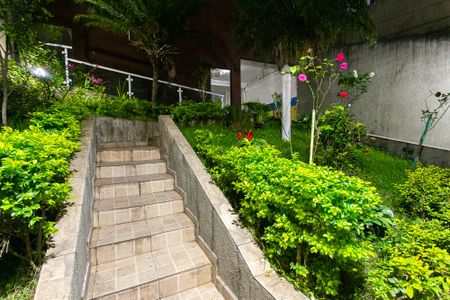 Casa de condomínio à venda com 70m², 2 quartos e 4 vagas Casa de condomínio à venda com 70m², 2 quartos e 4 vagasÁrea Comum
