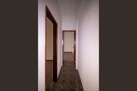 Casa para alugar com 70m², 2 quartos e sem vaga Casa para alugar com 70m², 2 quartos e sem vagaCorredor