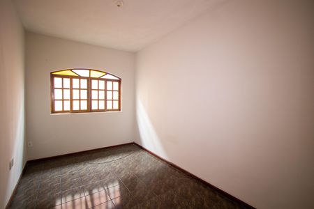 Casa para alugar com 70m², 2 quartos e sem vaga Casa para alugar com 70m², 2 quartos e sem vagaQuarto 1