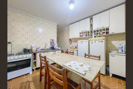 Casa à venda com 200m², 4 quartos e 3 vagas Casa à venda com 200m², 4 quartos e 3 vagasCozinha (Casa 2)