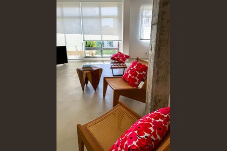 Apartamento para alugar com 220m², 3 quartos e sem vaga Apartamento para alugar com 220m², 3 quartos e sem vagaSala
