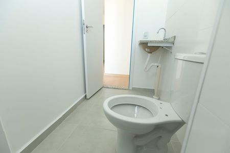Apartamento para alugar com 51m², 2 quartos e 1 vaga Apartamento para alugar com 51m², 2 quartos e 1 vagaBANHEIRO SOCIAL