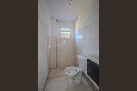 Casa para alugar com 53m², 2 quartos e 1 vaga Casa para alugar com 53m², 2 quartos e 1 vagaBanheiro