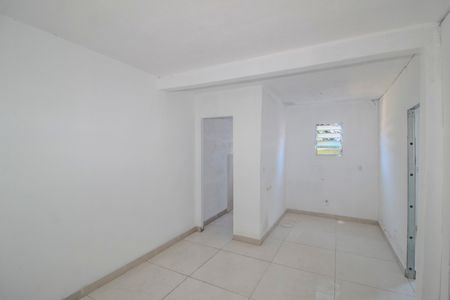 Casa para alugar com 53m², 2 quartos e 1 vaga Casa para alugar com 53m², 2 quartos e 1 vagaSala/Cozinha