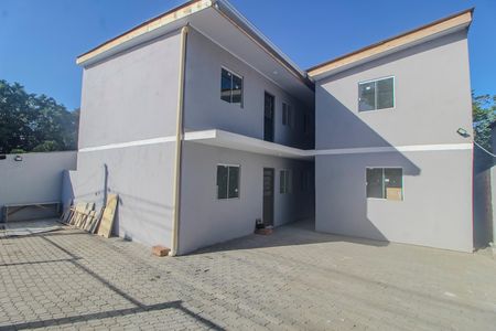 Casa para alugar com 53m², 2 quartos e 1 vaga Casa para alugar com 53m², 2 quartos e 1 vagaFachada/garagem