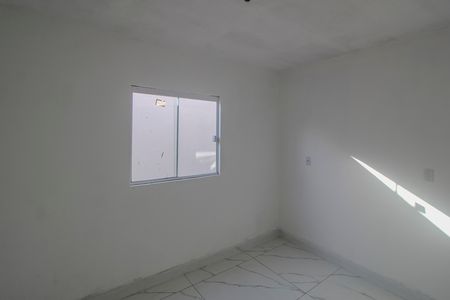 Casa para alugar com 53m², 2 quartos e 1 vaga Casa para alugar com 53m², 2 quartos e 1 vagaQuarto