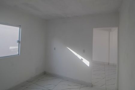 Casa para alugar com 53m², 2 quartos e 1 vaga Casa para alugar com 53m², 2 quartos e 1 vagaQuarto