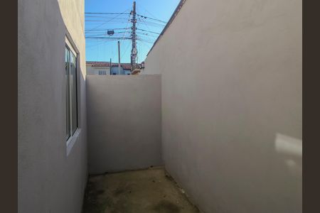 Casa para alugar com 53m², 2 quartos e 1 vaga Casa para alugar com 53m², 2 quartos e 1 vagaQuintal