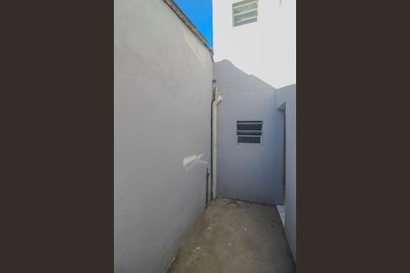 Casa para alugar com 53m², 2 quartos e 1 vaga Casa para alugar com 53m², 2 quartos e 1 vagaQuintal