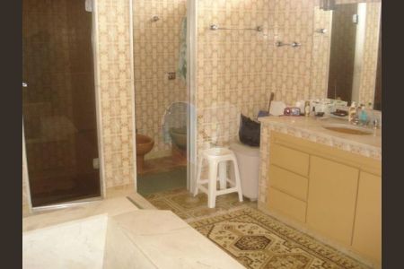 Casa à venda com 702m², 4 quartos e 8 vagas