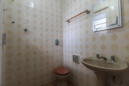 Casa para alugar com 144m², 3 quartos e 2 vagas Casa para alugar com 144m², 3 quartos e 2 vagasBanheiro 2