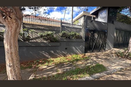 Casa à venda com 4 quartos, 800m² em Brooklin, São Paulo