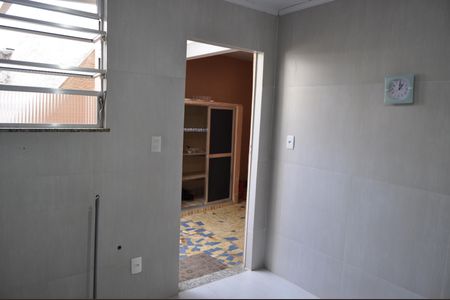 Casa para alugar com 2 quartos, 75m² em Cavalcanti, Rio de Janeiro