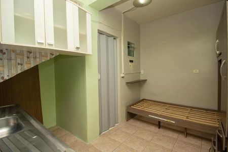 Casa à venda com 224m², 6 quartos e 2 vagasCasa 03 - Studio